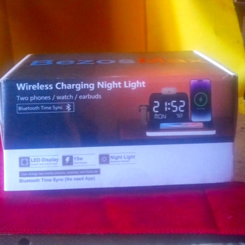 Wireless charging night light n clock